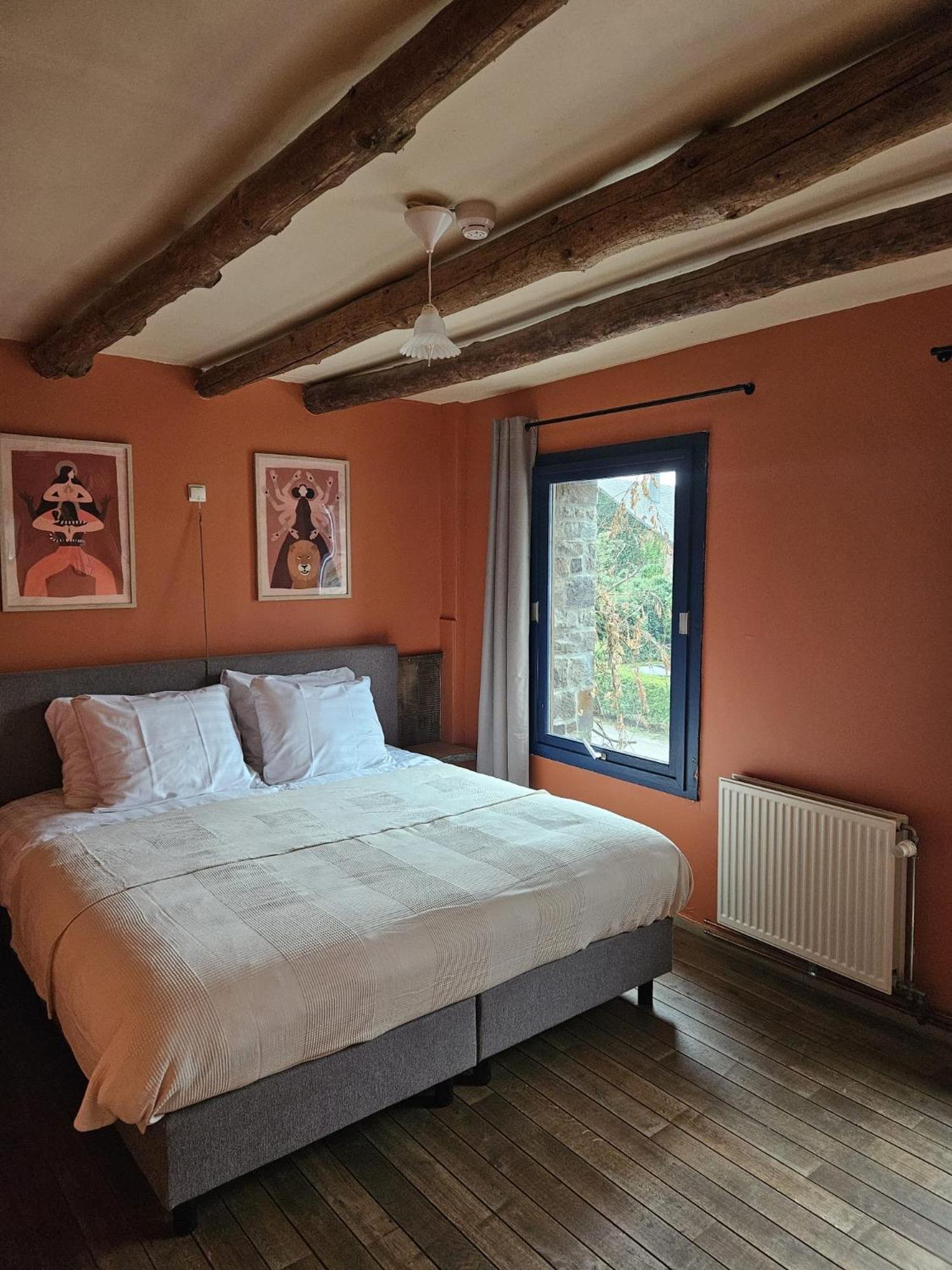Buteo Chambres D'Hotes & Espresso Lesterny Екстериор снимка