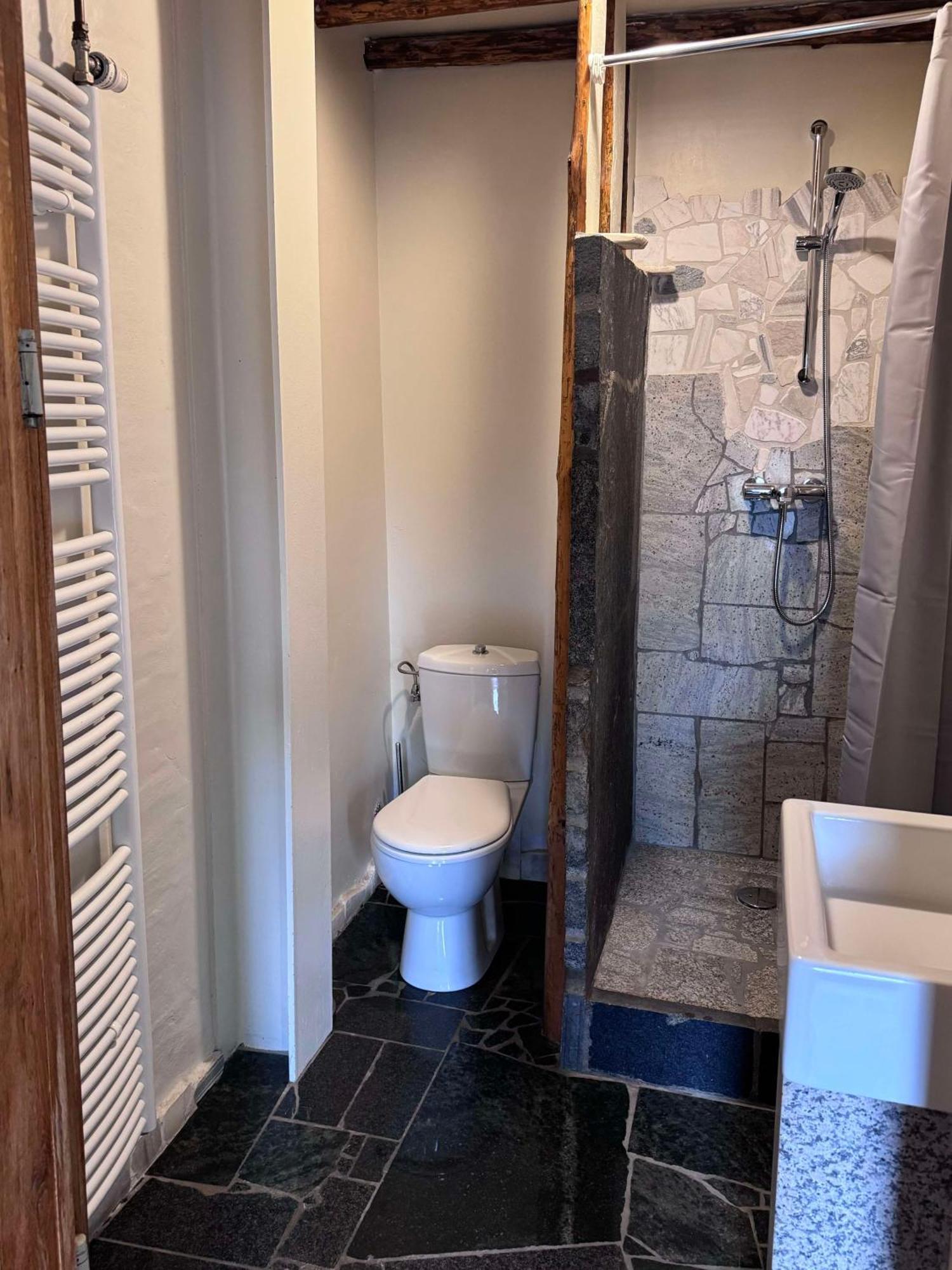 Buteo Chambres D'Hotes & Espresso Lesterny Екстериор снимка